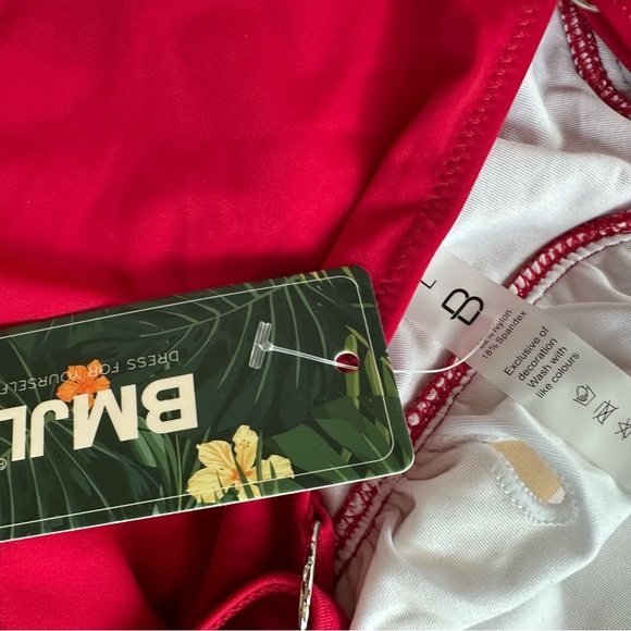 BMJL Swimsuit One Piece Swimwear Lacy Red Women’s Large L - Picture 4 of 5